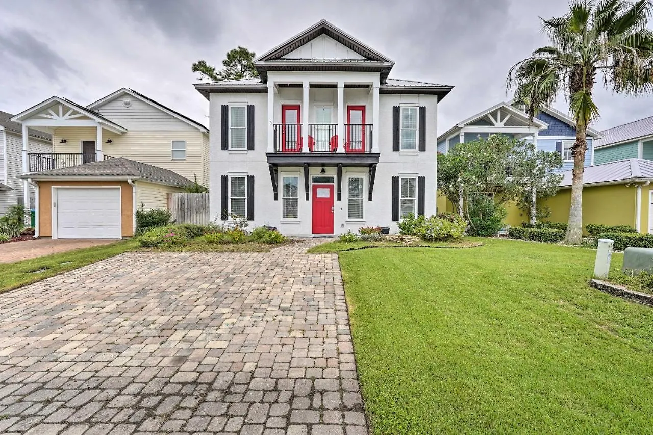 Modern Pcb Home With Private Yard And Pool Access Panama City Beach